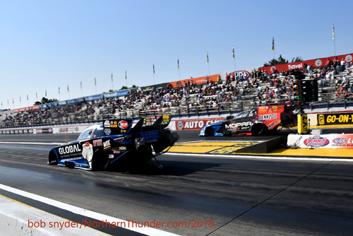 Shawn Langdon (near lane) - Matt Hagan (far lane) - F/C